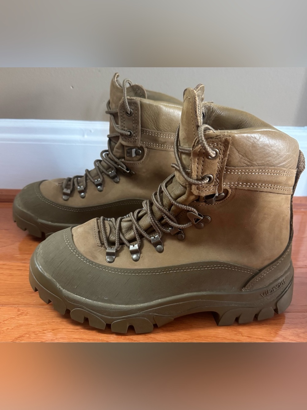 BELLEVILLE 950 MCB GORE-TEX ARMY MOUNTAIN COMBAT BOOT